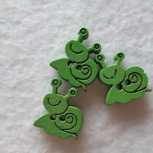 Guzik dziecięcy ślimak zielony