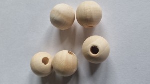 Koraliki 18mm drewno